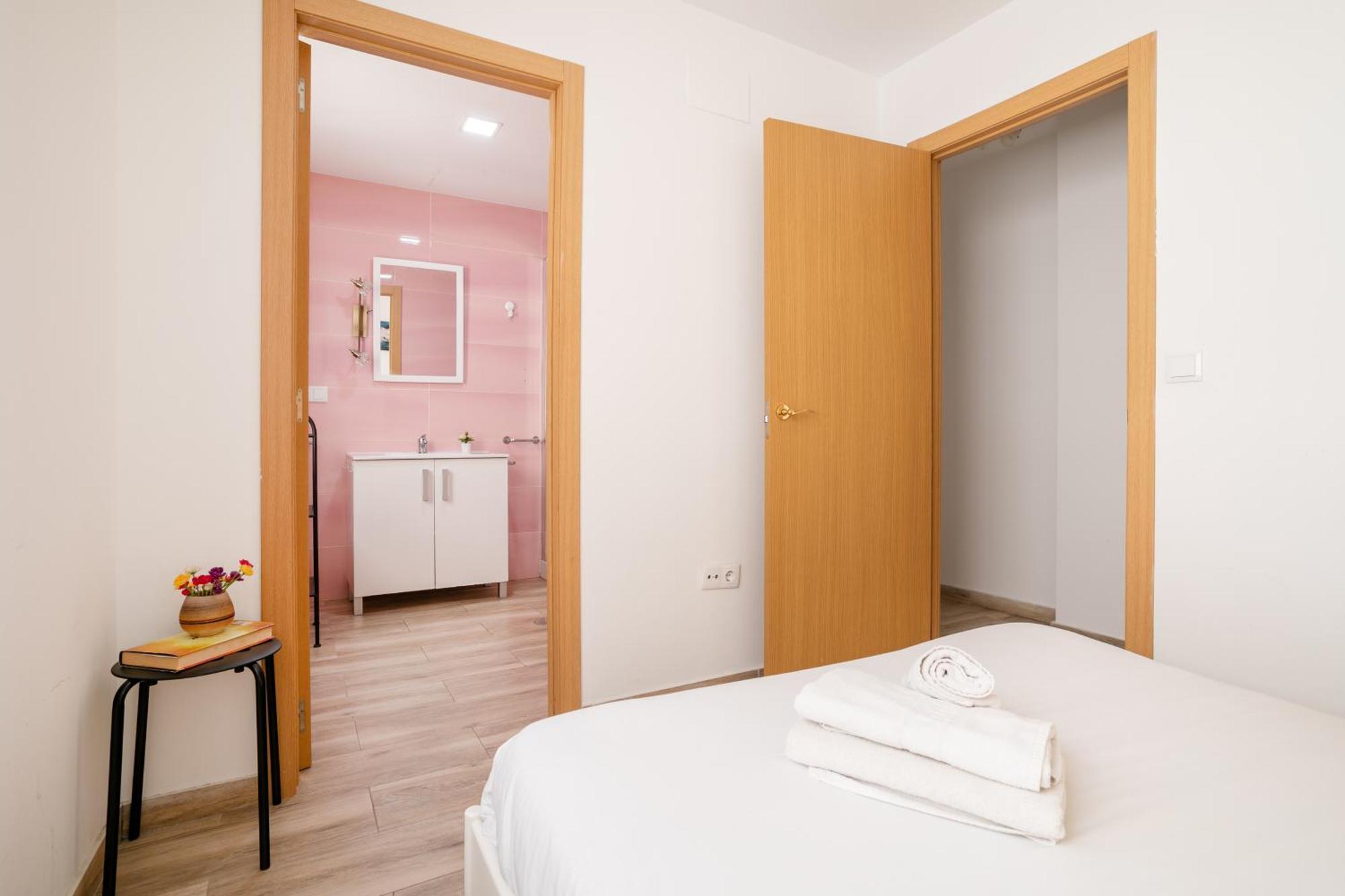 Apartamentos Centricos De San Leandro Аликанте Экстерьер фото